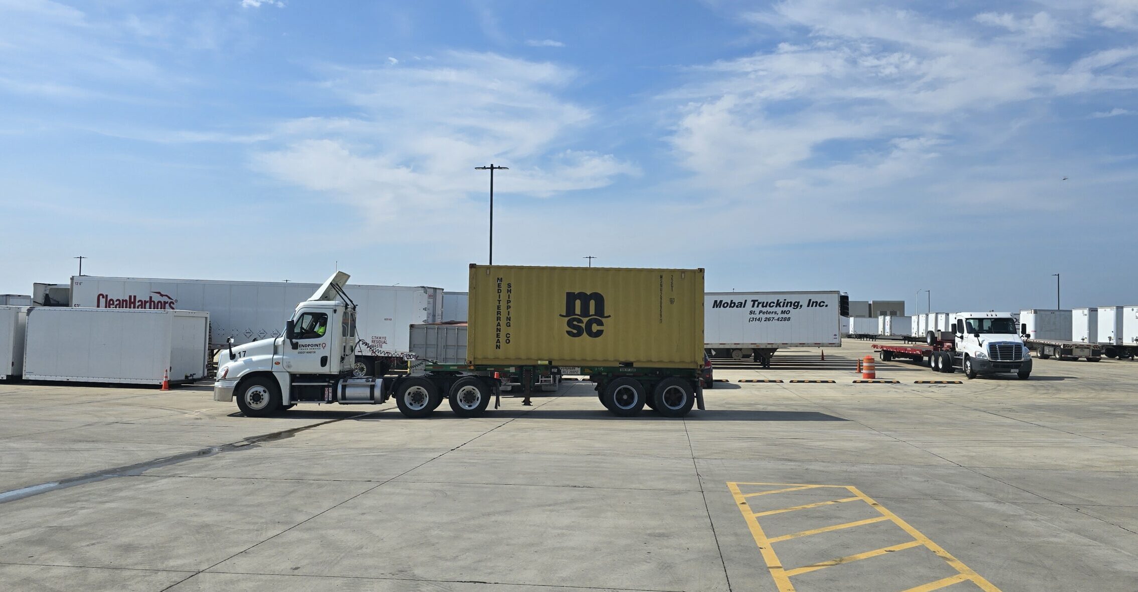 Endpoint Truck Service with truck, chassis and container in yard